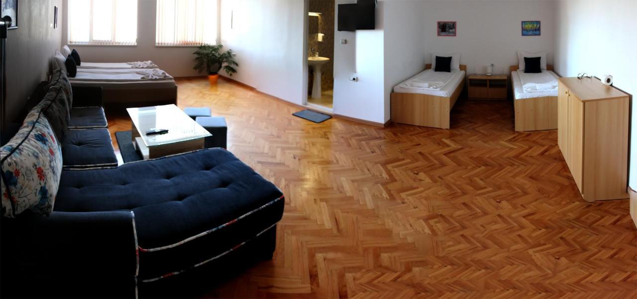 Gile Guest House Veliko Tarnovo Eksteriør billede